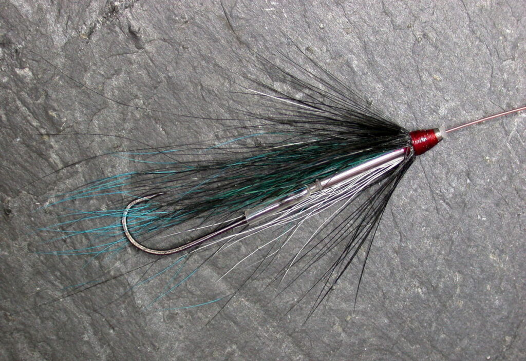 Sea Trout Tube with single hook in Knot Guard