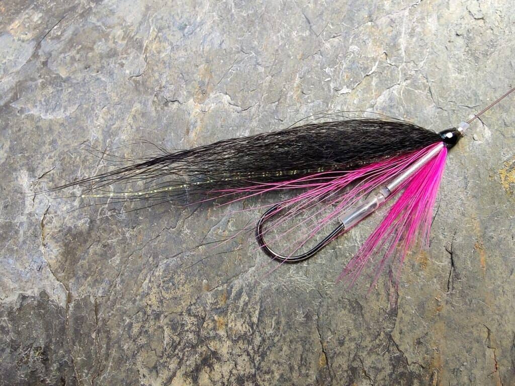 Wee Pink Monkey Needle Tube Fly