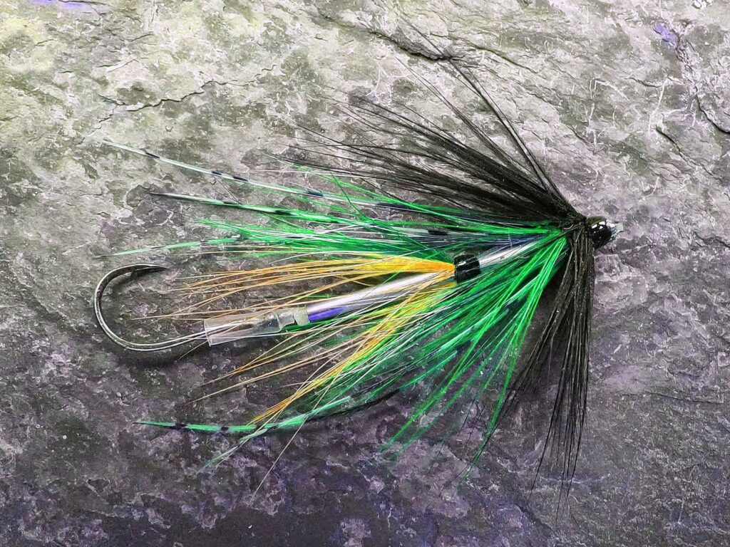 Virtual Intruder Tube Fly - Green and Yellow