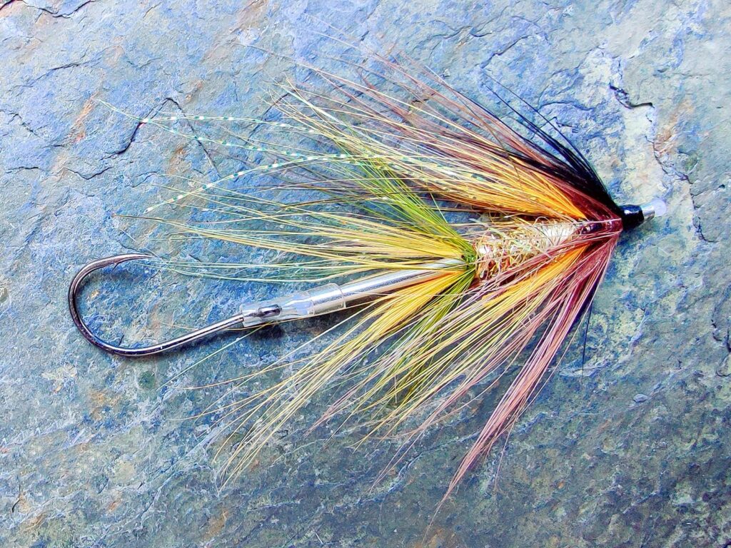 Brown and Gold Intruder Tube Fly